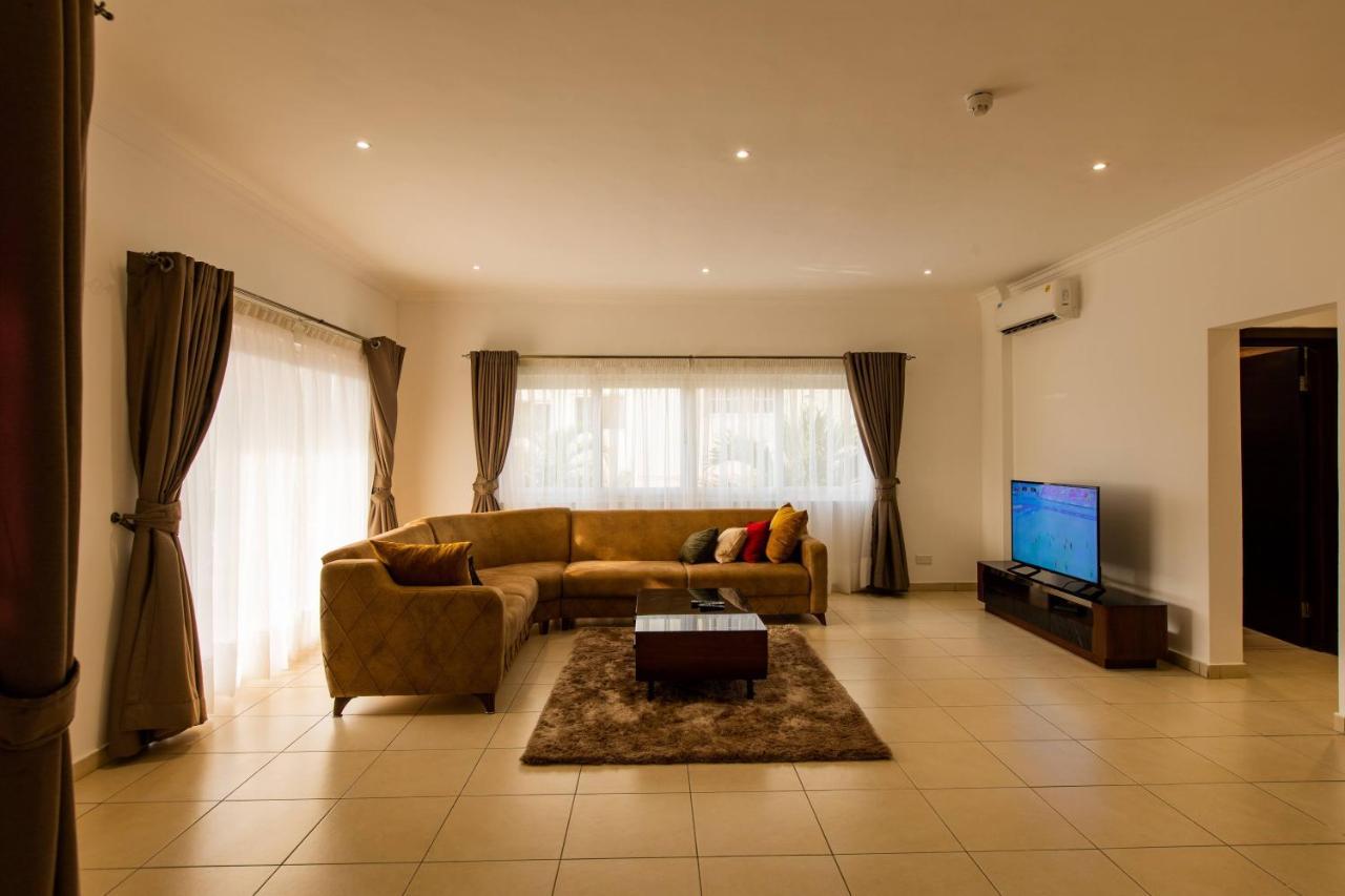 Accra Fine Suites - Holi Flats Airport Residential Kültér fotó