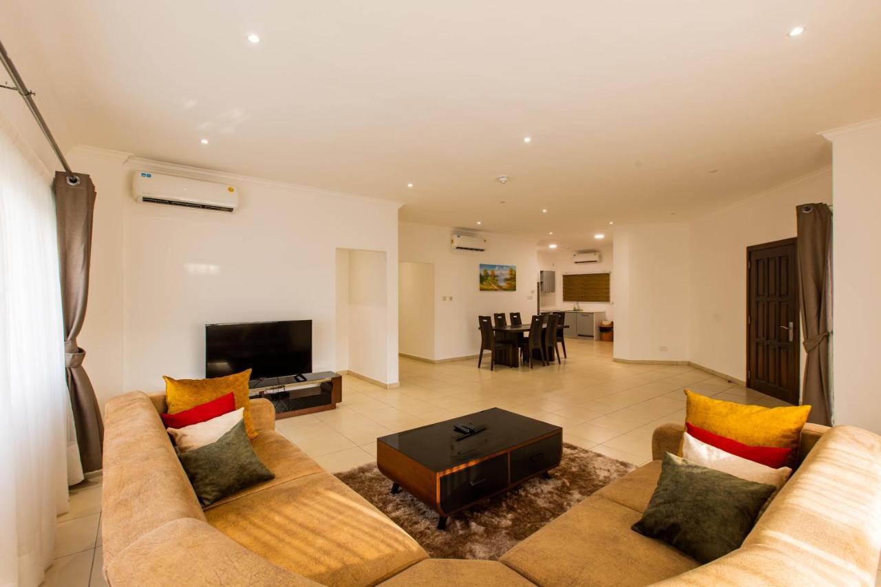 Accra Fine Suites - Holi Flats Airport Residential Kültér fotó