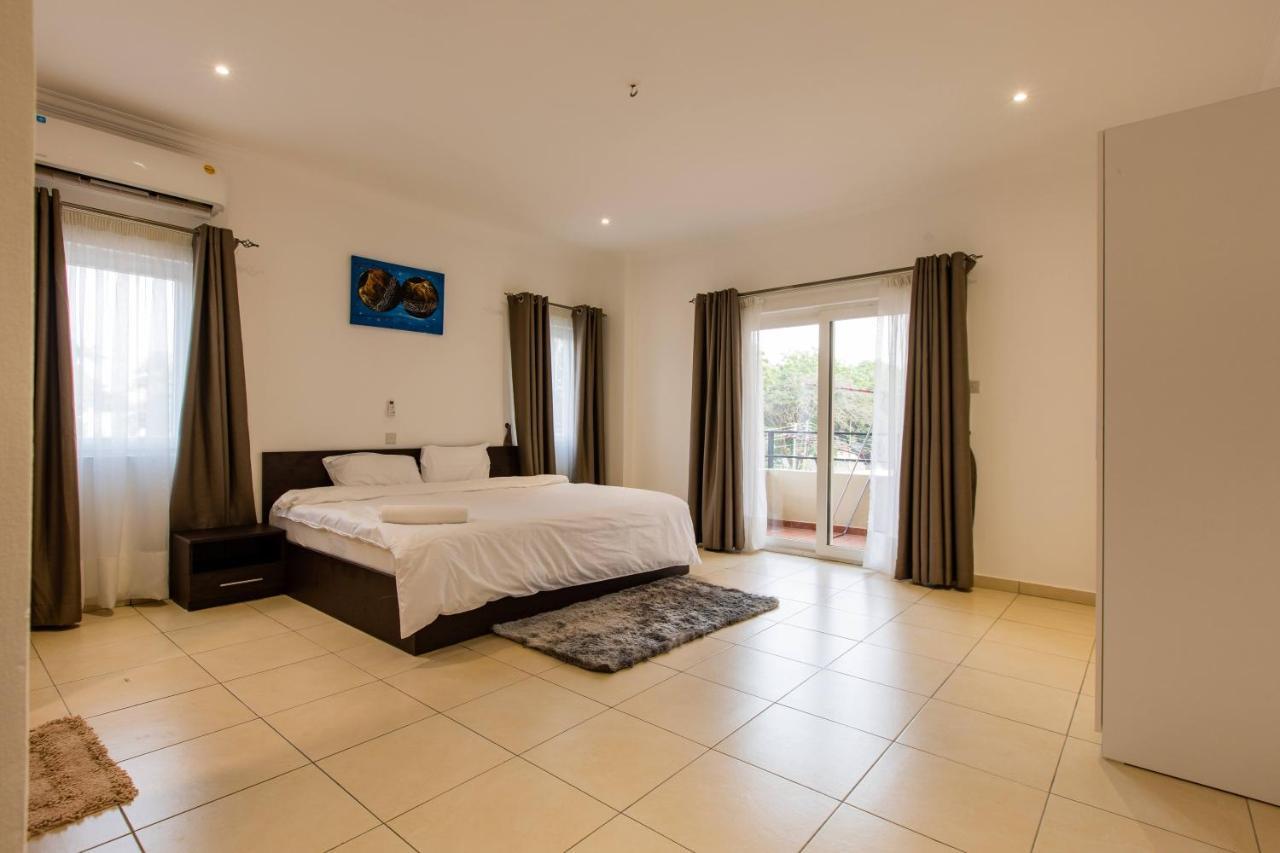 Accra Fine Suites - Holi Flats Airport Residential Kültér fotó